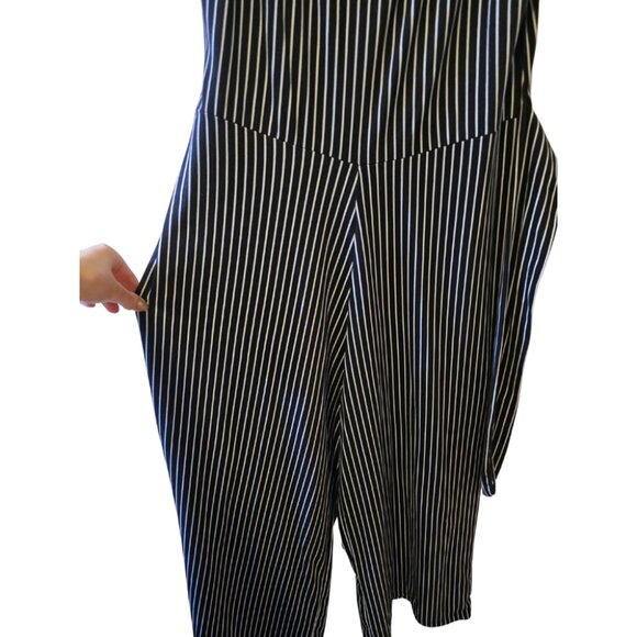 Womens Striped Soft Jumpsuit Black & White w Belt Spring Summer Wide Leg Sz L - Picture 5 of 5